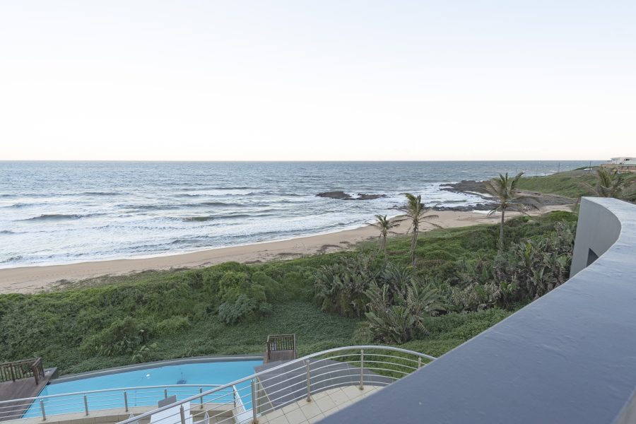 5 Bedroom Property for Sale in Tinley Manor KwaZulu-Natal