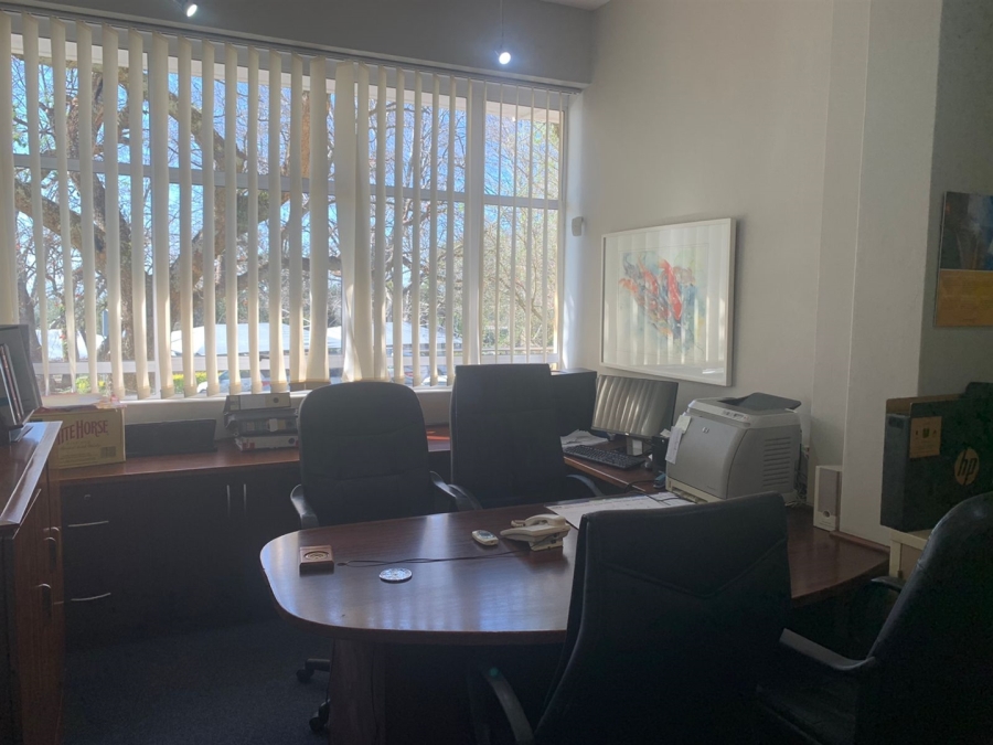 Commercial Property for Sale in Clarendon KwaZulu-Natal