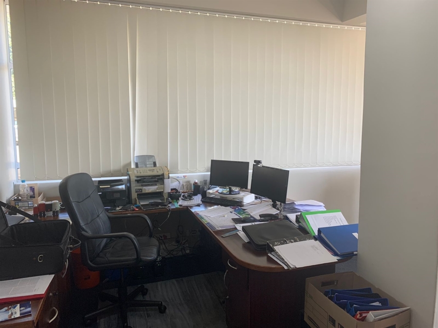 Commercial Property for Sale in Clarendon KwaZulu-Natal