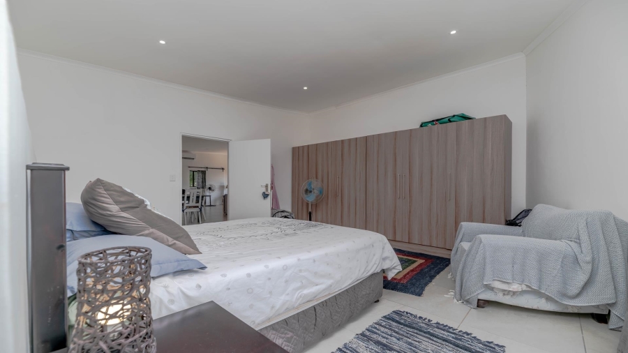 3 Bedroom Property for Sale in Tugela Mouth KwaZulu-Natal