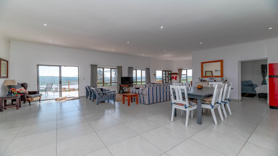 3 Bedroom Property for Sale in Tugela Mouth KwaZulu-Natal