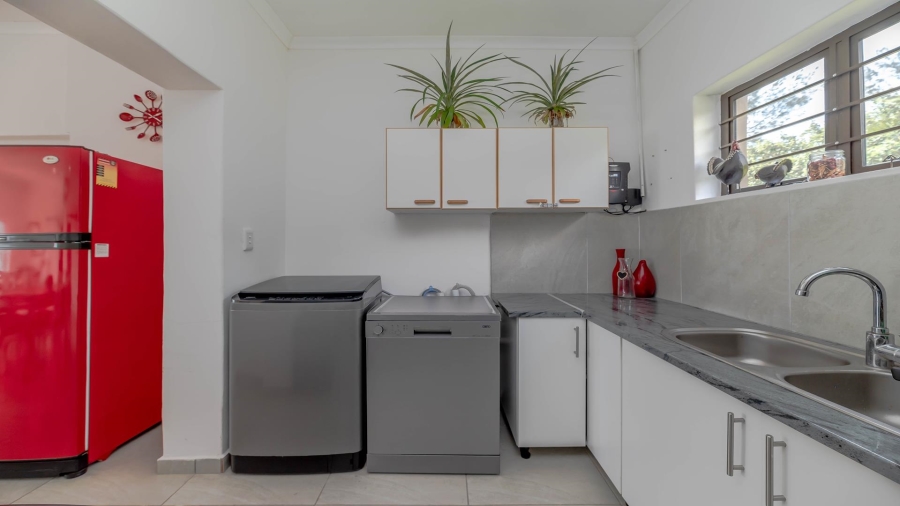 3 Bedroom Property for Sale in Tugela Mouth KwaZulu-Natal