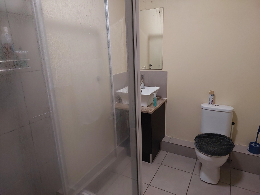 2 Bedroom Property for Sale in Sherwood KwaZulu-Natal