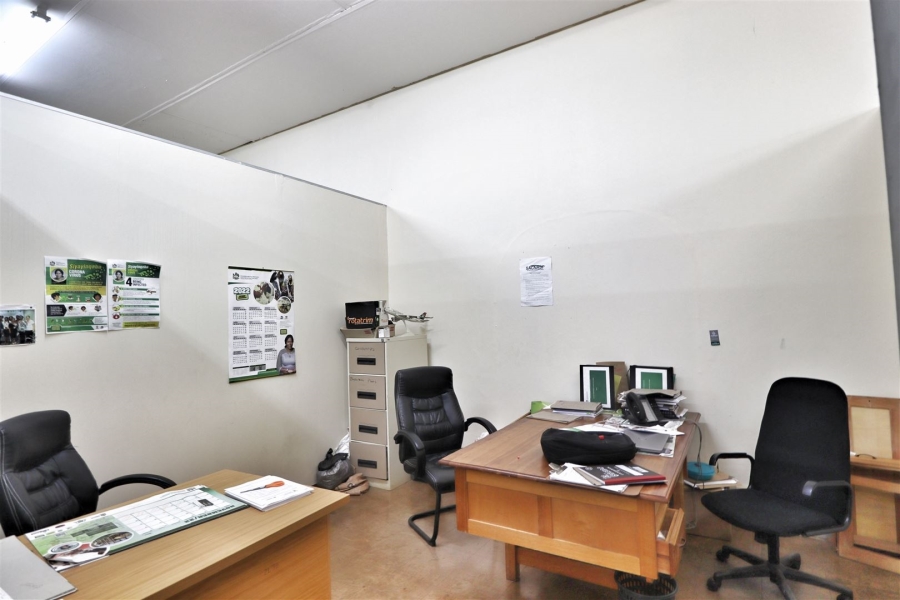 Commercial Property for Sale in Melmoth KwaZulu-Natal