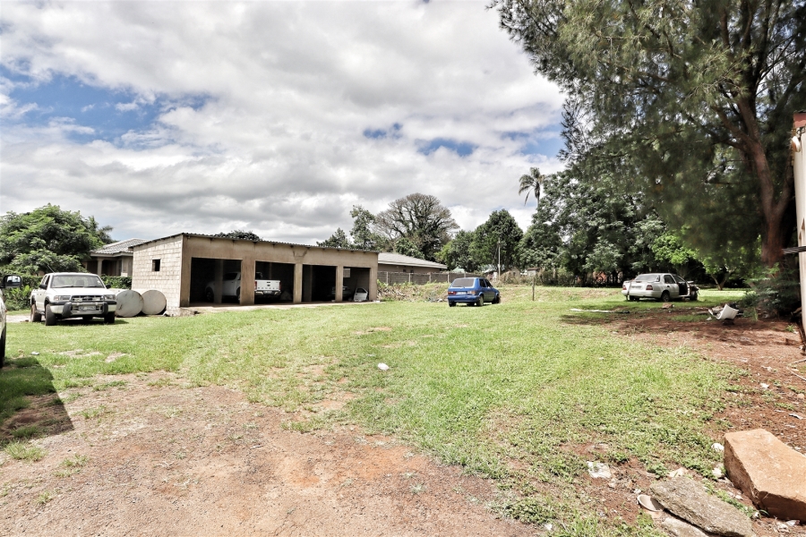 Commercial Property for Sale in Melmoth KwaZulu-Natal