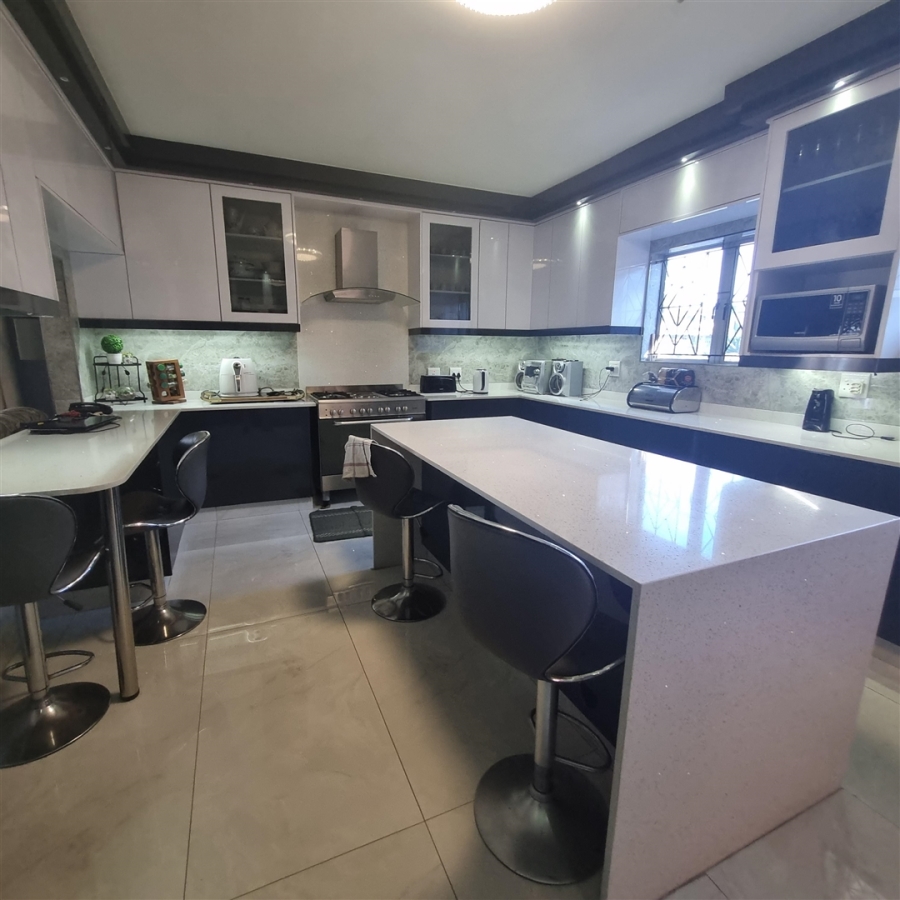 3 Bedroom Property for Sale in Park Rynie KwaZulu-Natal