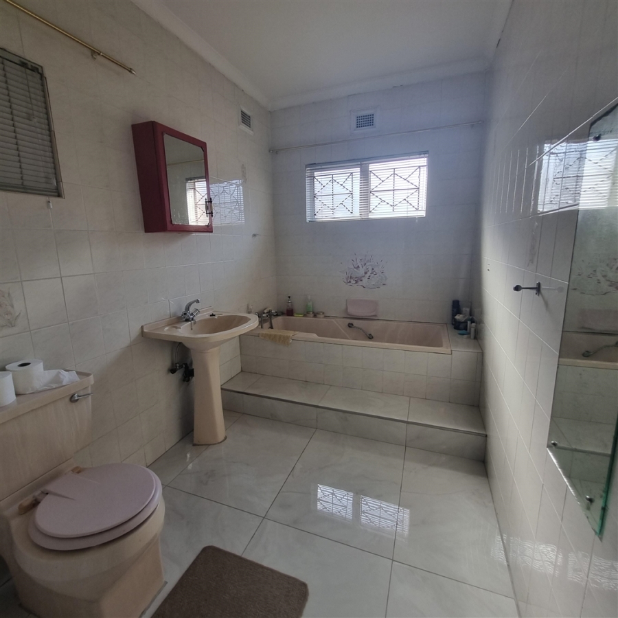 3 Bedroom Property for Sale in Park Rynie KwaZulu-Natal