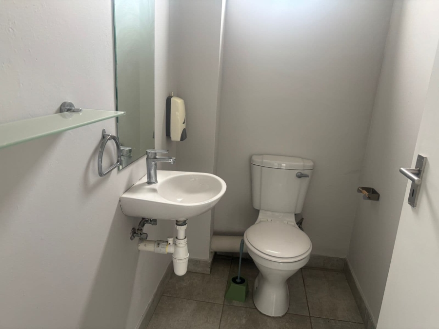 To Let commercial Property for Rent in Shakas Head KwaZulu-Natal