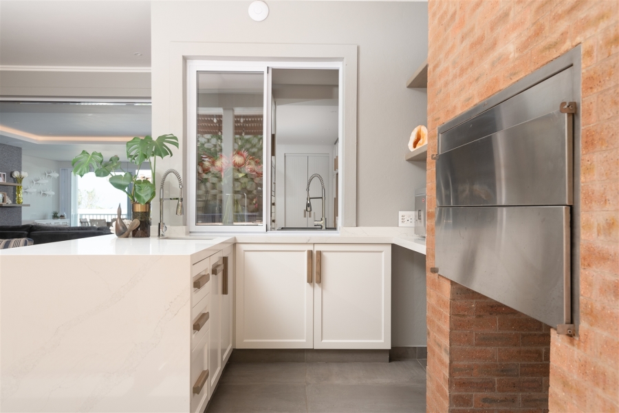 5 Bedroom Property for Sale in Prince