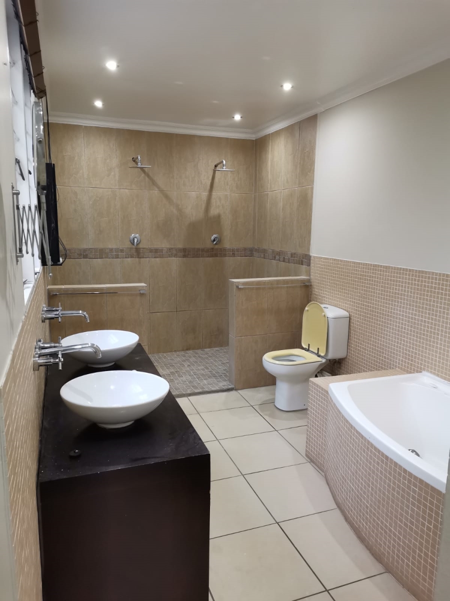 5 Bedroom Property for Sale in Musgrave KwaZulu-Natal