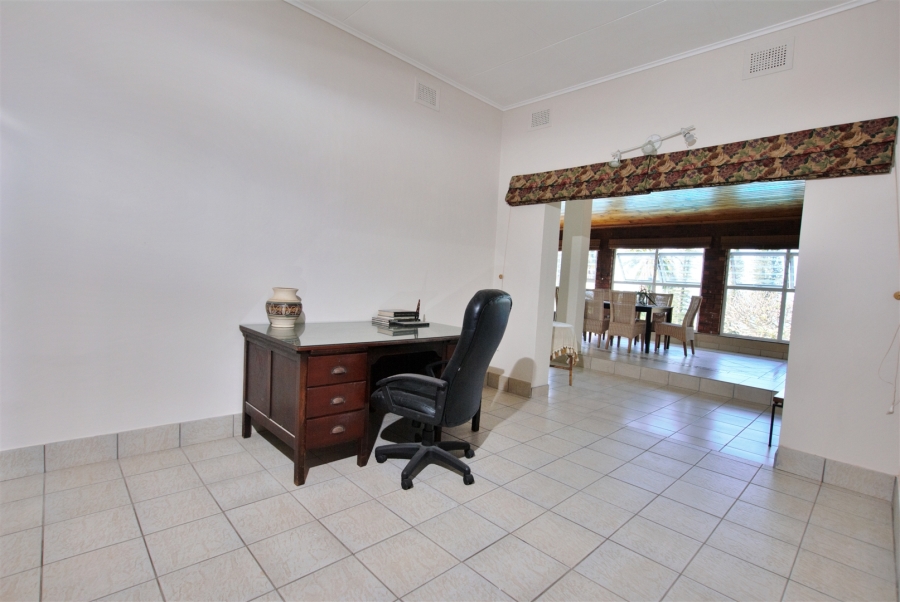 4 Bedroom Property for Sale in Umkomaas KwaZulu-Natal