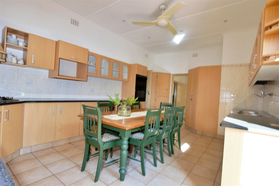 4 Bedroom Property for Sale in Umkomaas KwaZulu-Natal