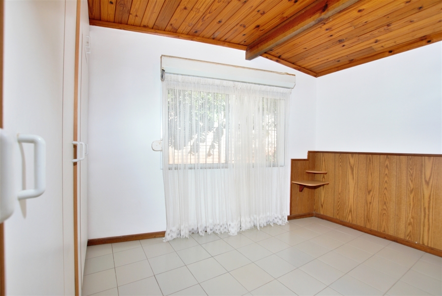 4 Bedroom Property for Sale in Umkomaas KwaZulu-Natal