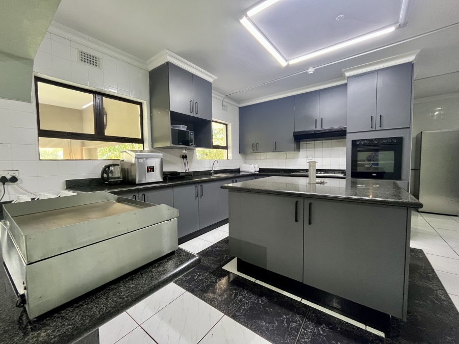 16 Bedroom Property for Sale in Salt Rock KwaZulu-Natal