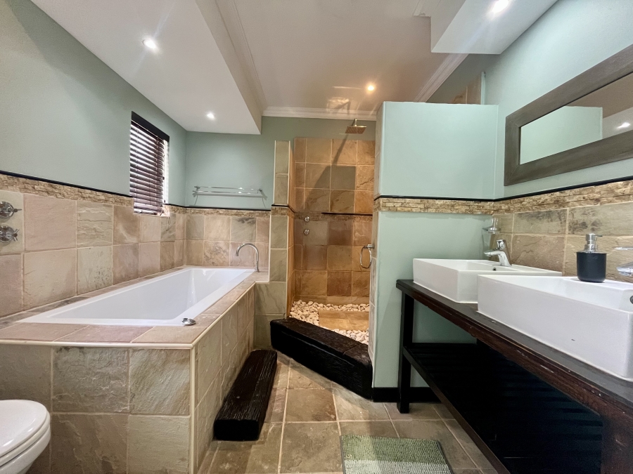 16 Bedroom Property for Sale in Salt Rock KwaZulu-Natal