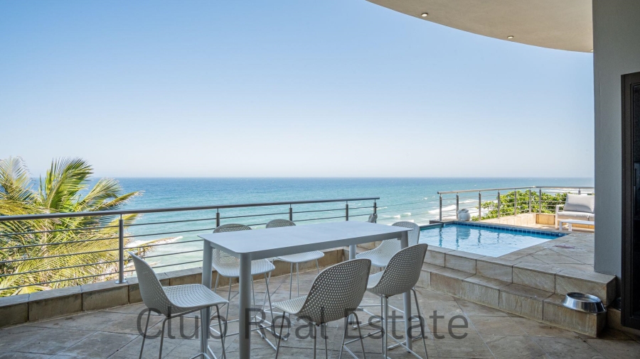 7 Bedroom Property for Sale in Willard Beach KwaZulu-Natal