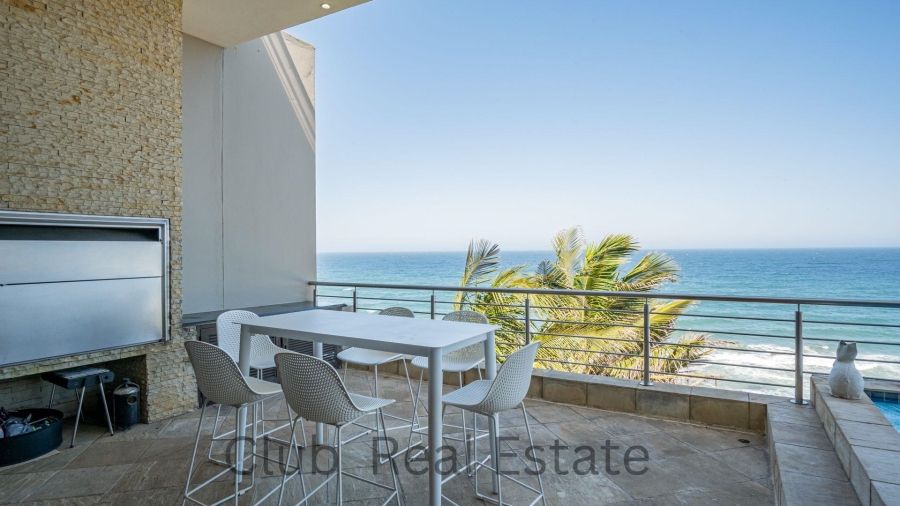 7 Bedroom Property for Sale in Willard Beach KwaZulu-Natal