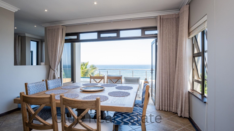 7 Bedroom Property for Sale in Willard Beach KwaZulu-Natal