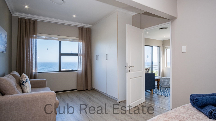 7 Bedroom Property for Sale in Willard Beach KwaZulu-Natal