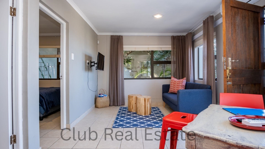 7 Bedroom Property for Sale in Willard Beach KwaZulu-Natal