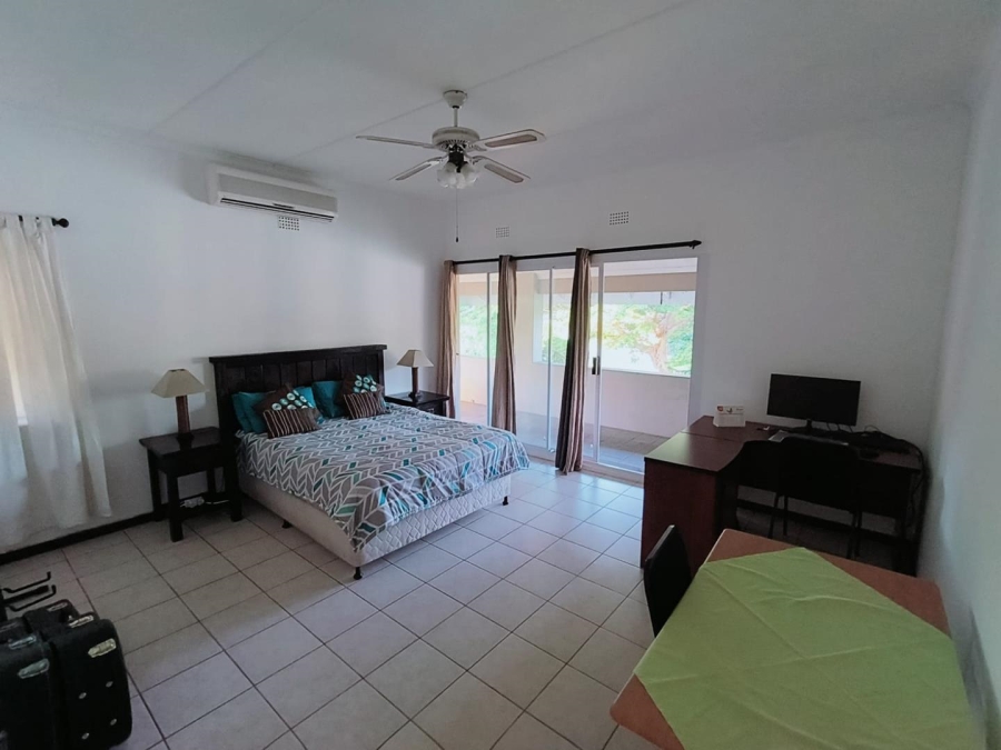 4 Bedroom Property for Sale in Meer En See KwaZulu-Natal