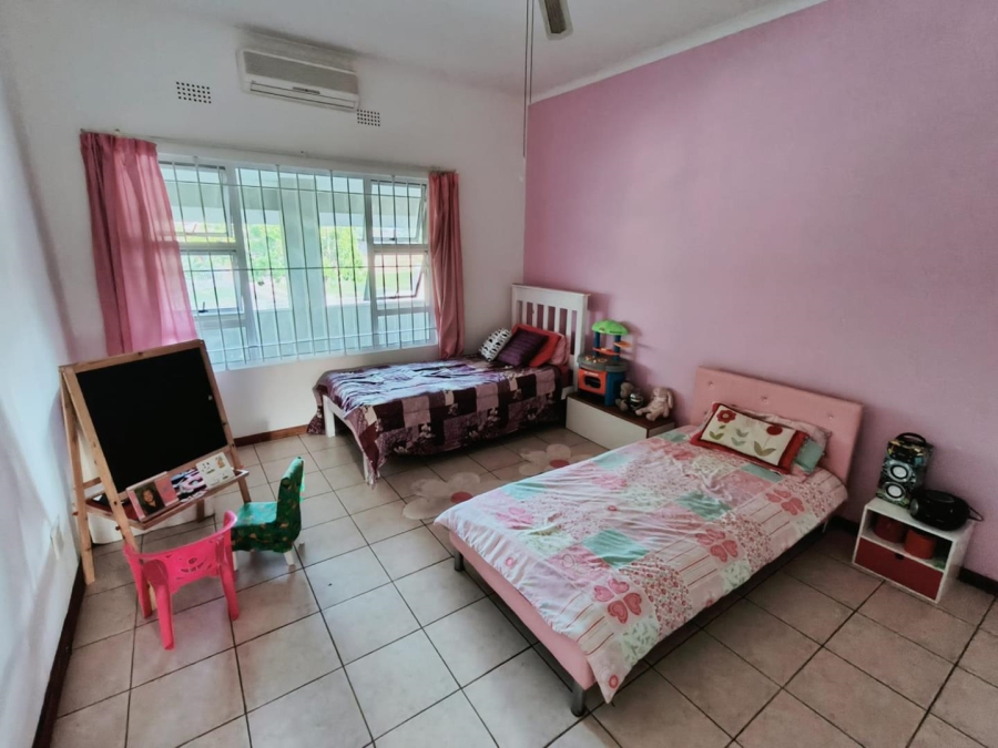 4 Bedroom Property for Sale in Meer En See KwaZulu-Natal