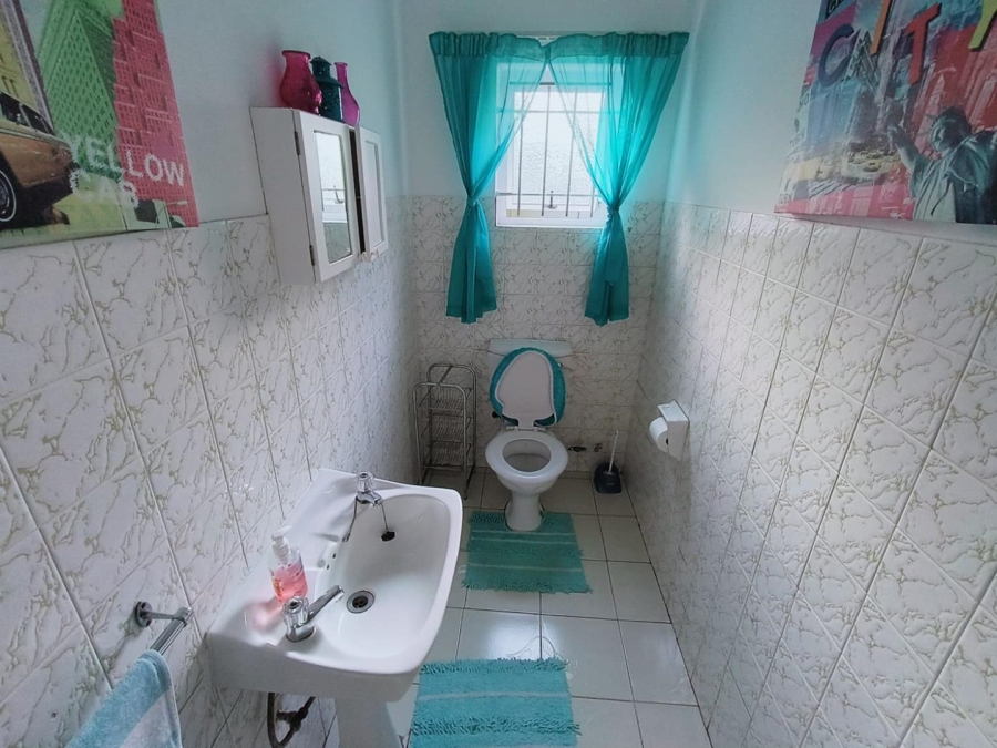 4 Bedroom Property for Sale in Meer En See KwaZulu-Natal