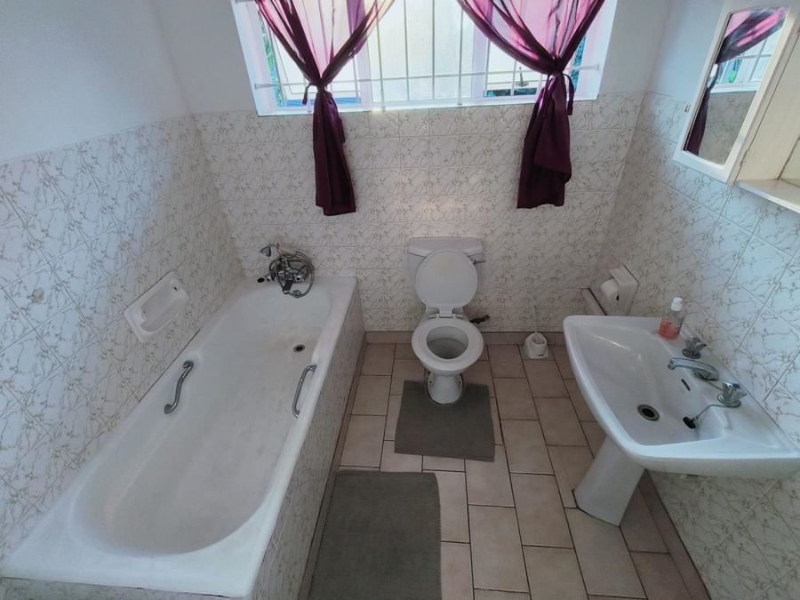 4 Bedroom Property for Sale in Meer En See KwaZulu-Natal