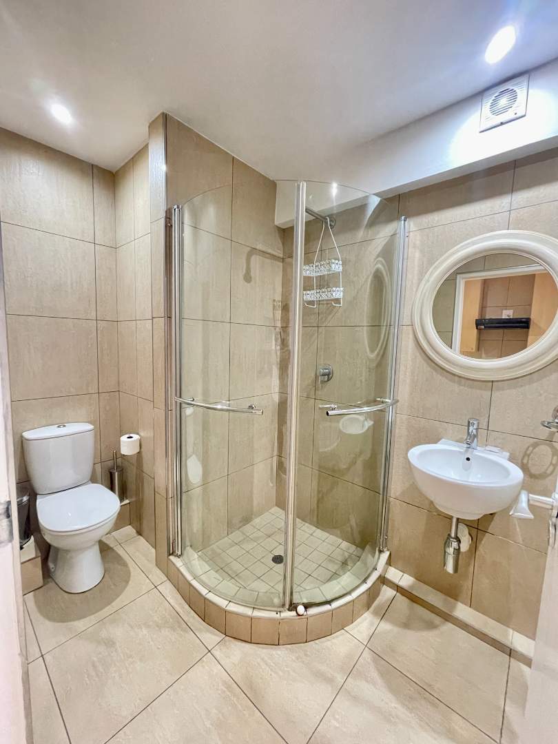 1 Bedroom Property for Sale in Umhlanga KwaZulu-Natal