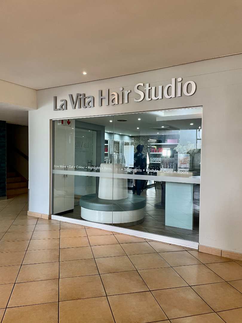 1 Bedroom Property for Sale in Umhlanga KwaZulu-Natal