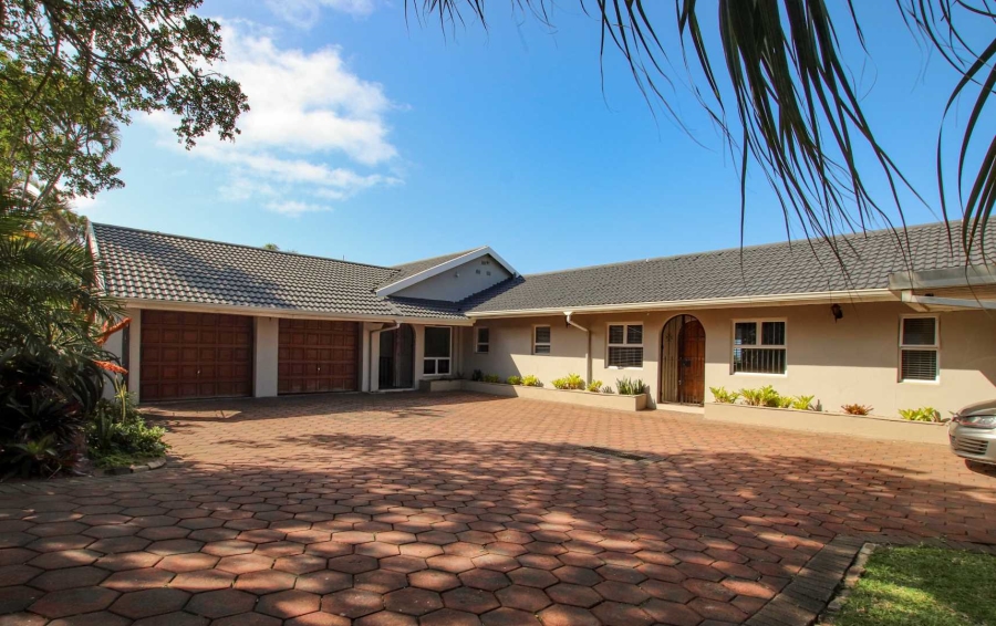 5 Bedroom Property for Sale in Umhlanga KwaZulu-Natal
