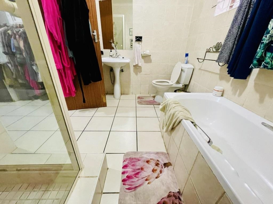 4 Bedroom Property for Sale in Pongola KwaZulu-Natal