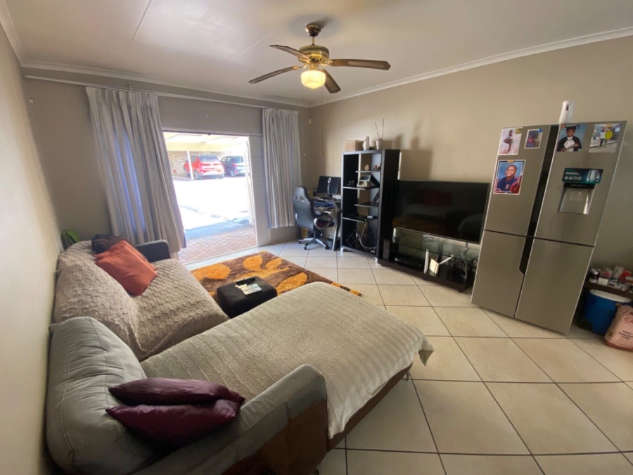 To Let 2 Bedroom Property for Rent in The Wolds KwaZulu-Natal