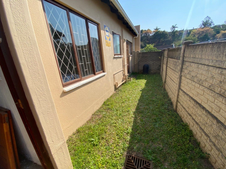 To Let 2 Bedroom Property for Rent in The Wolds KwaZulu-Natal
