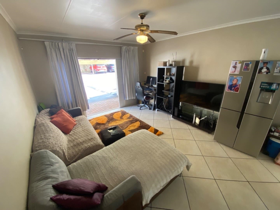 To Let 2 Bedroom Property for Rent in The Wolds KwaZulu-Natal