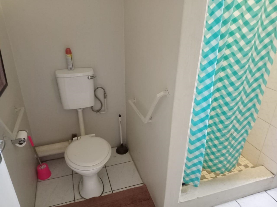 1 Bedroom Property for Sale in Meer En See KwaZulu-Natal