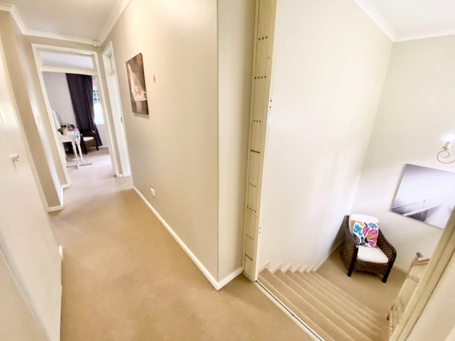 3 Bedroom Property for Sale in Sunningdale KwaZulu-Natal