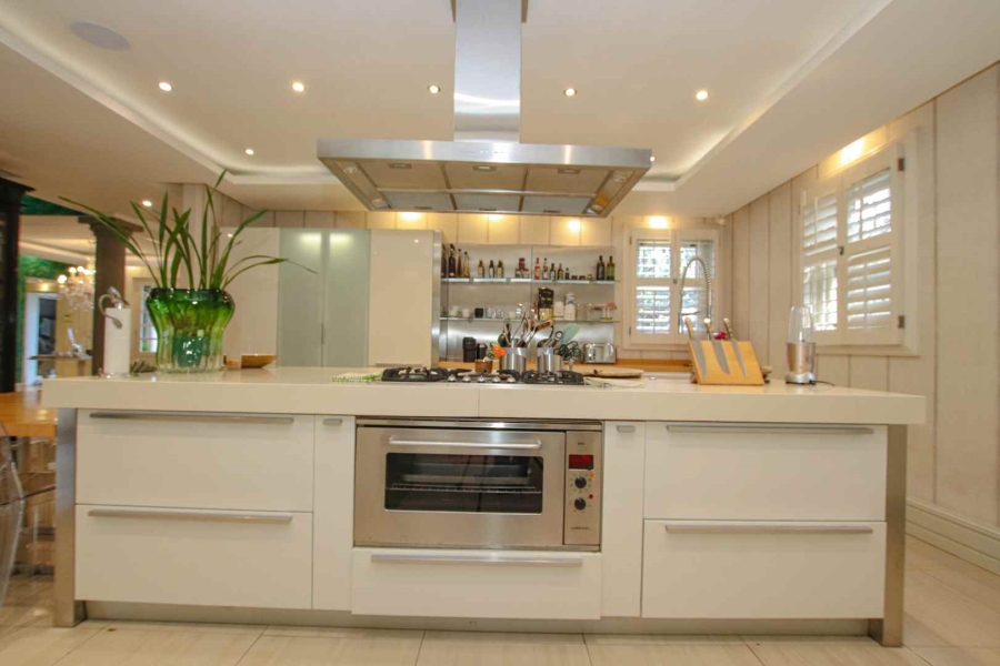 5 Bedroom Property for Sale in Herrwood Park KwaZulu-Natal