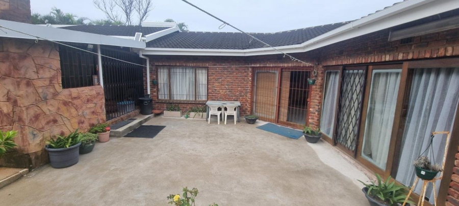 4 Bedroom Property for Sale in Southport KwaZulu-Natal