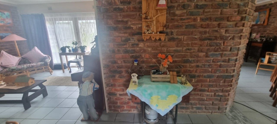 4 Bedroom Property for Sale in Southport KwaZulu-Natal