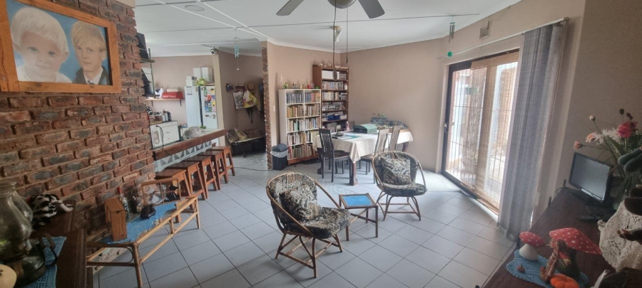 4 Bedroom Property for Sale in Southport KwaZulu-Natal