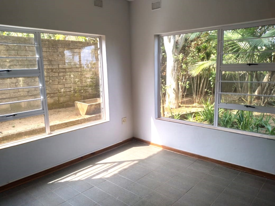 4 Bedroom Property for Sale in Port Edward KwaZulu-Natal