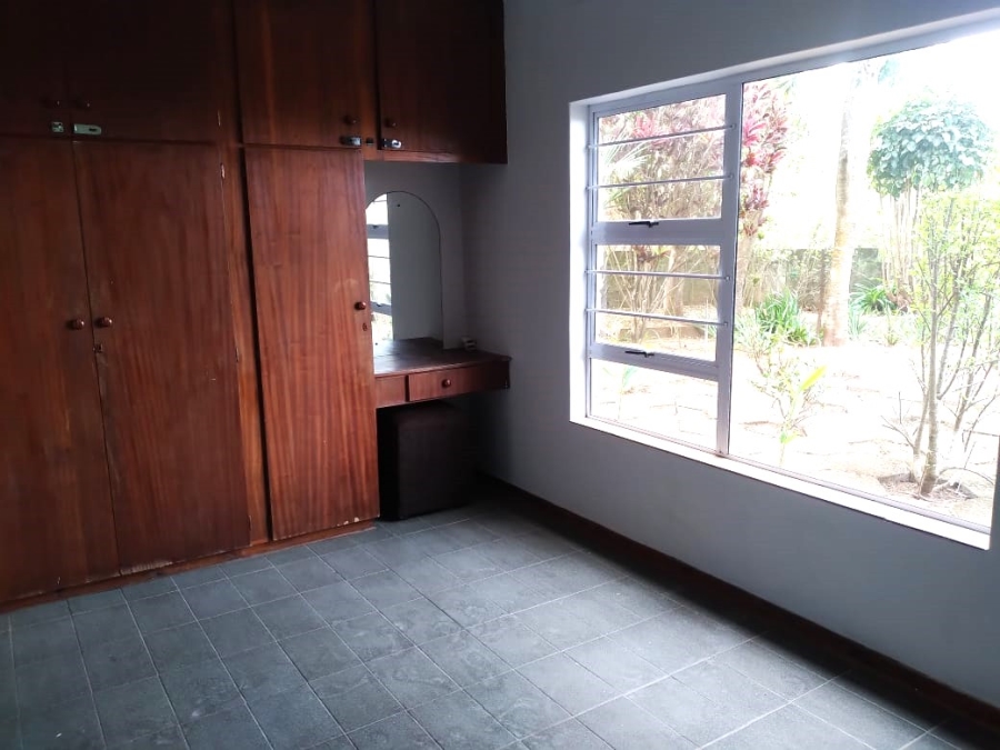 4 Bedroom Property for Sale in Port Edward KwaZulu-Natal