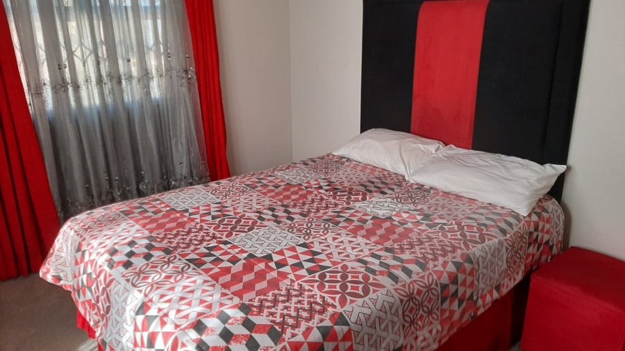 2 Bedroom Property for Sale in Pinetown KwaZulu-Natal