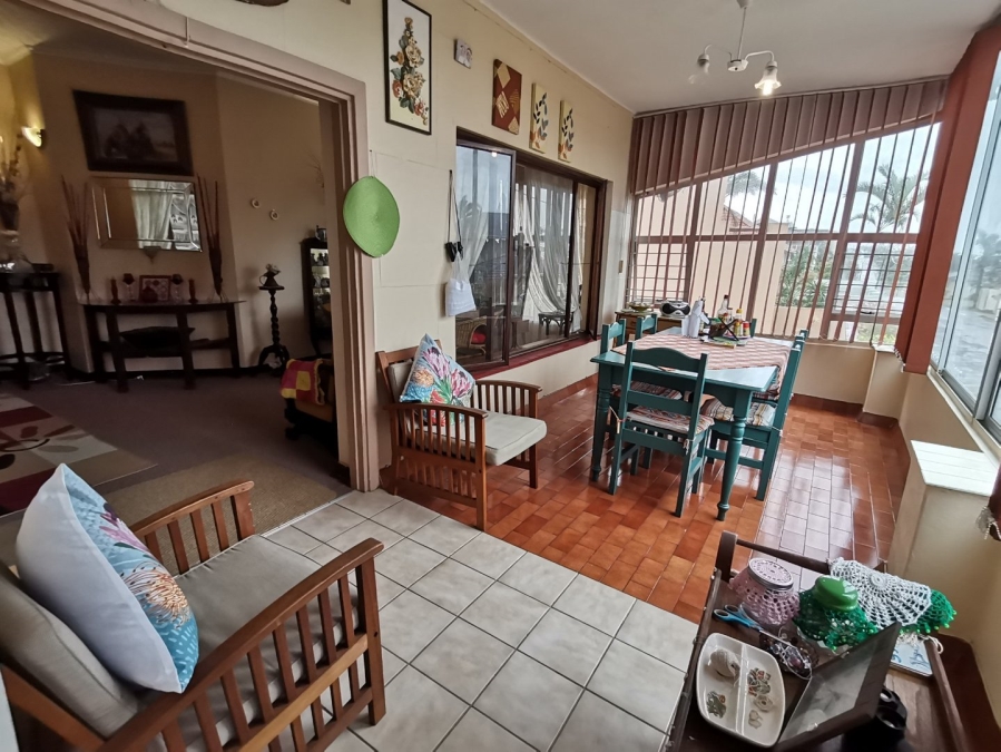 4 Bedroom Property for Sale in Manaba Beach KwaZulu-Natal