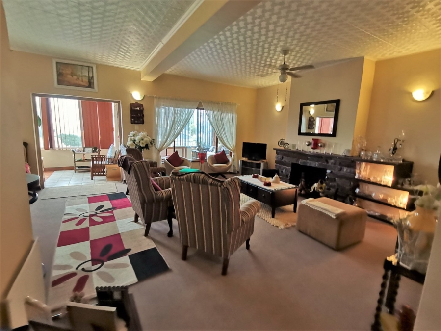 4 Bedroom Property for Sale in Manaba Beach KwaZulu-Natal