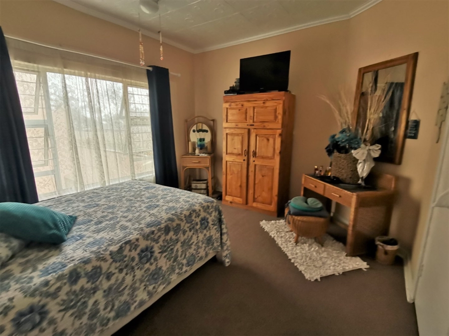 4 Bedroom Property for Sale in Manaba Beach KwaZulu-Natal