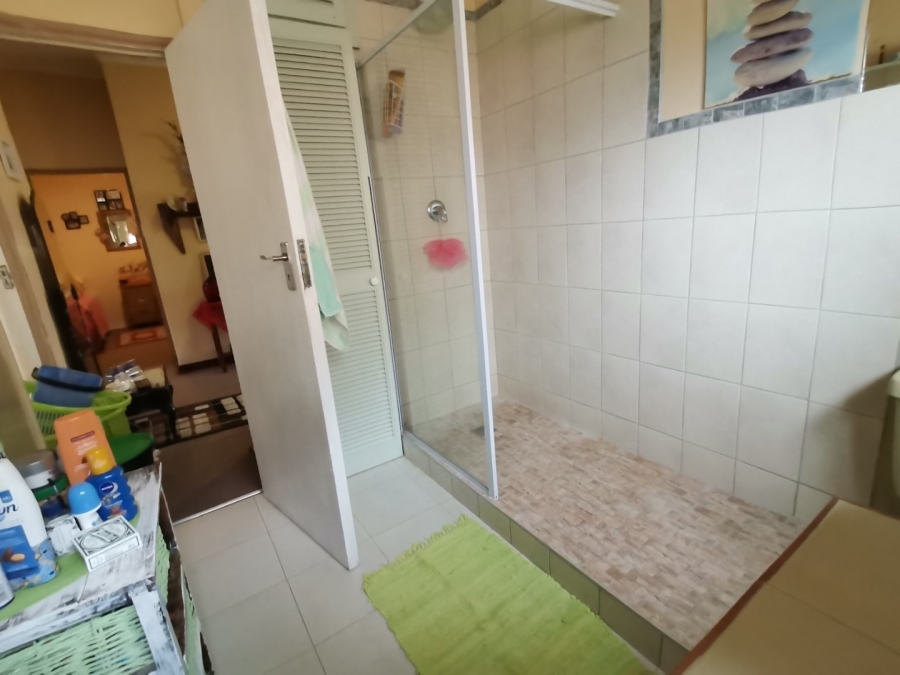 4 Bedroom Property for Sale in Manaba Beach KwaZulu-Natal