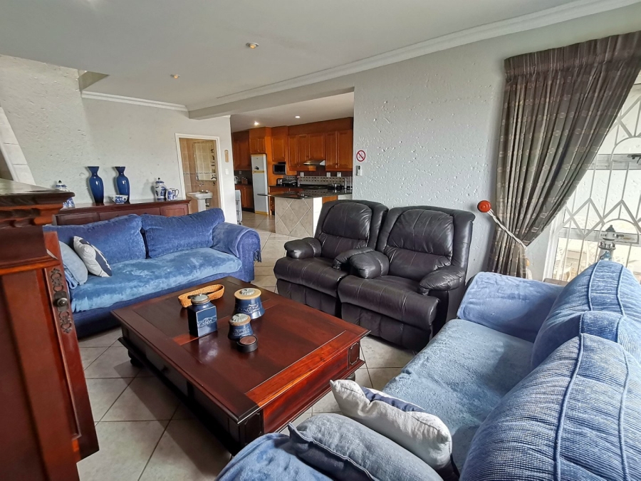 5 Bedroom Property for Sale in Ramsgate KwaZulu-Natal