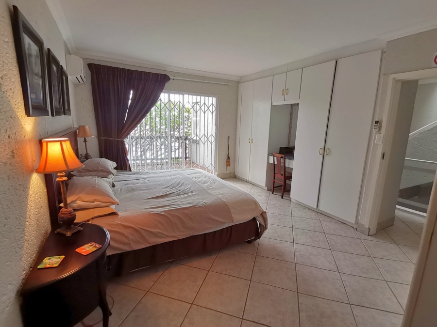 5 Bedroom Property for Sale in Ramsgate KwaZulu-Natal